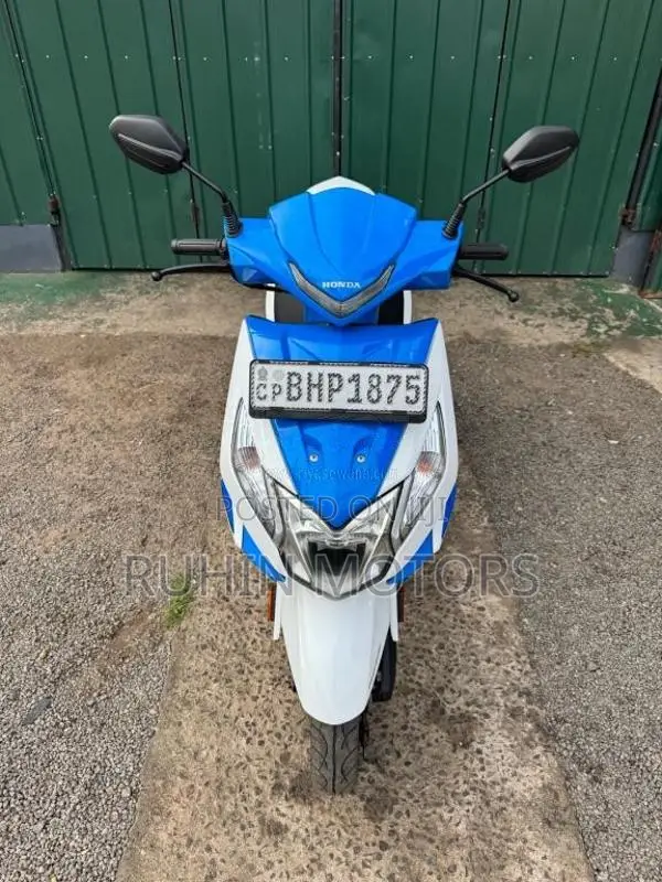 Honda DIO 2019 Motorbike (Used)