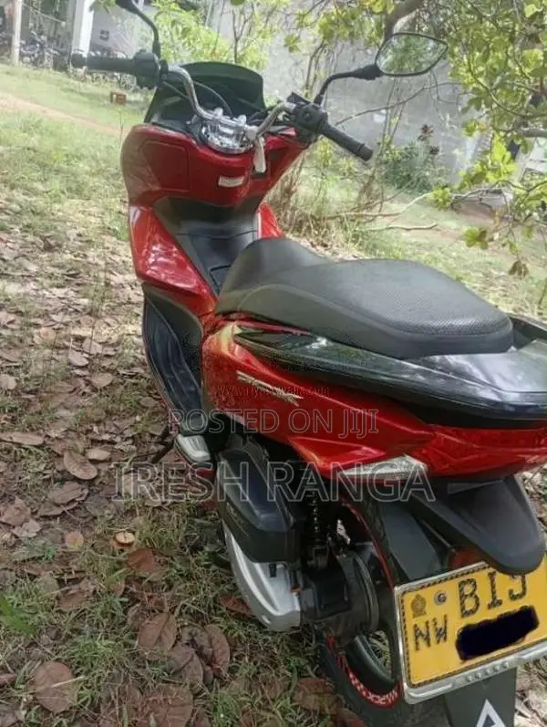 Honda Pcx 2019 Motorbike (Used)