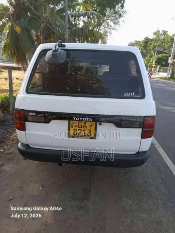 Toyota TownAce 1995 Van (Used)