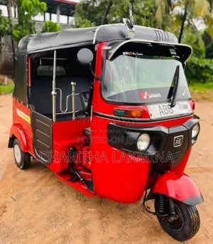 Bajaj RE 2015 Three Wheel (Used)