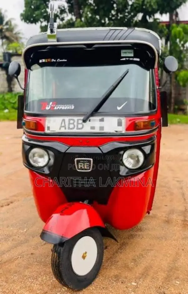 Bajaj RE 2015 Three Wheel (Used)