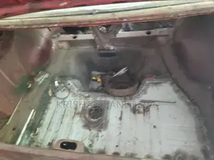 Mitsubishi Lancer Box 1986 Car (Used)