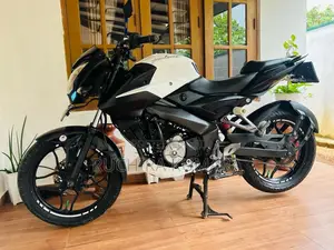 Bajaj Ns 2018 Motorbike (Used)