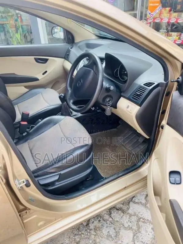 Hyundai Eon Magna 2015 Car (Used)