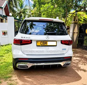 Mercedes-Benz GLB 200 AMG Line Premium Plus 2020 SUV (Used)