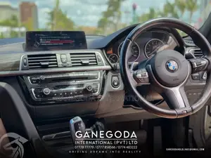BMW 330e 2017 Car (Used)