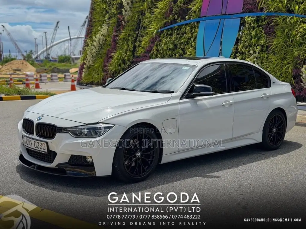 BMW 330e 2017 Car (Used)
