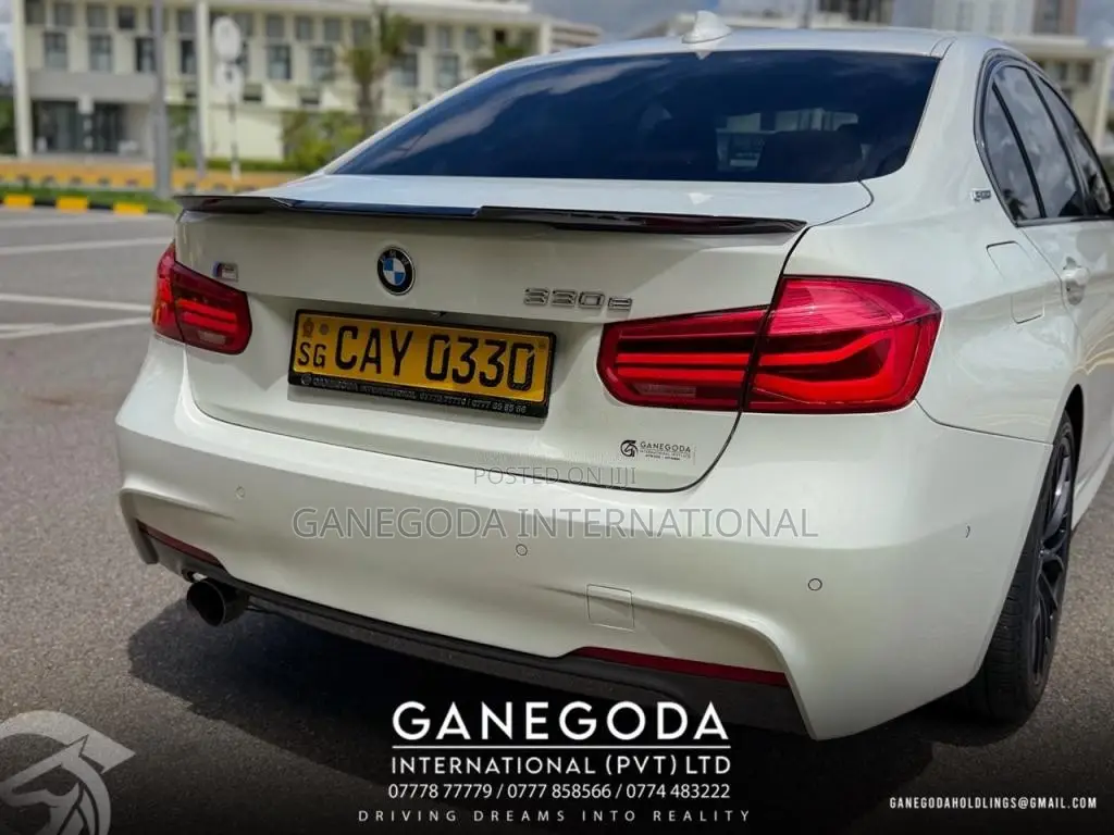 BMW 330e 2017 Car (Used)