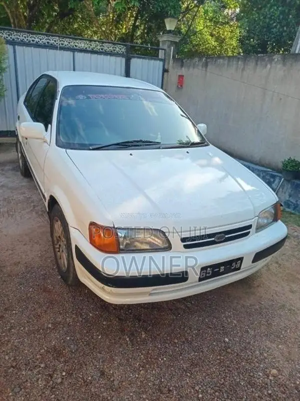 Toyota Corsa 1996 Car (Used)