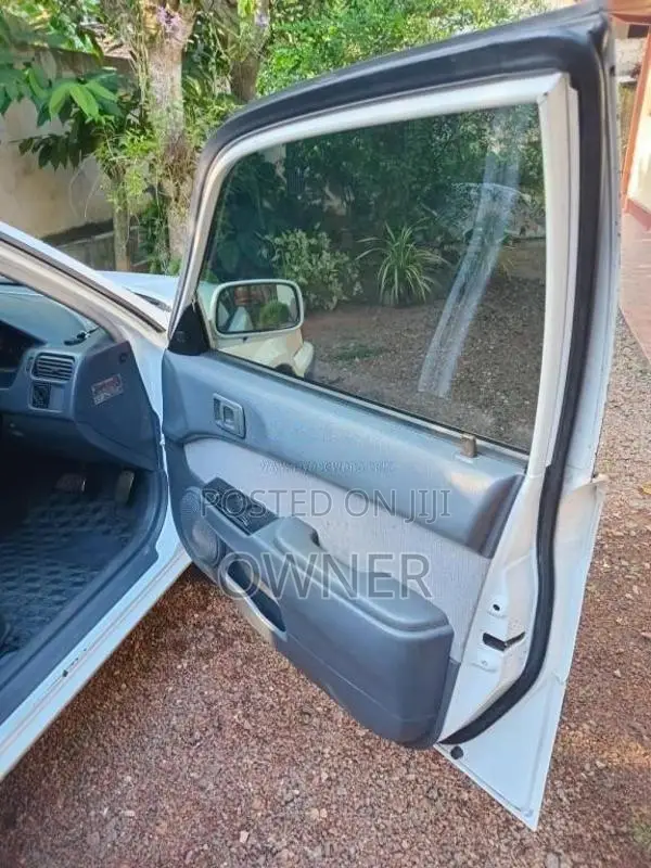Toyota Corsa 1996 Car (Used)