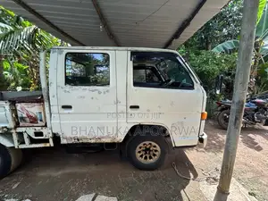 Isuzu ELF 1983 Crew Cab (Used)