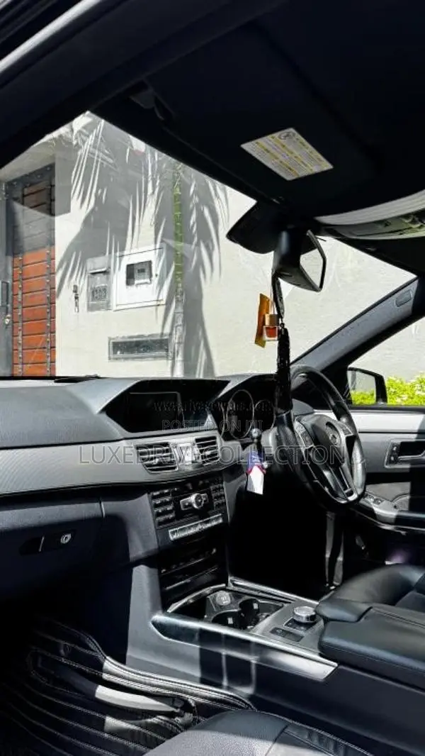 Mercedes-Benz E220 2014 Car (Used)