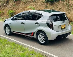 Toyota Aqua 2012 Car (Used)