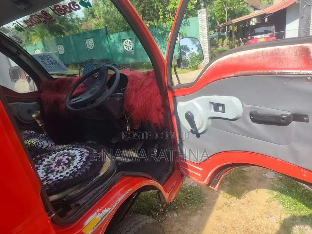 Tata Dimo Batta 2009 Lorry (Used)