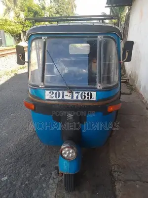 Bajaj Re 1990 Three Wheel (Used)