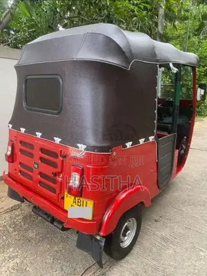 Bajaj RE 205 2019 Three Wheel (Used)