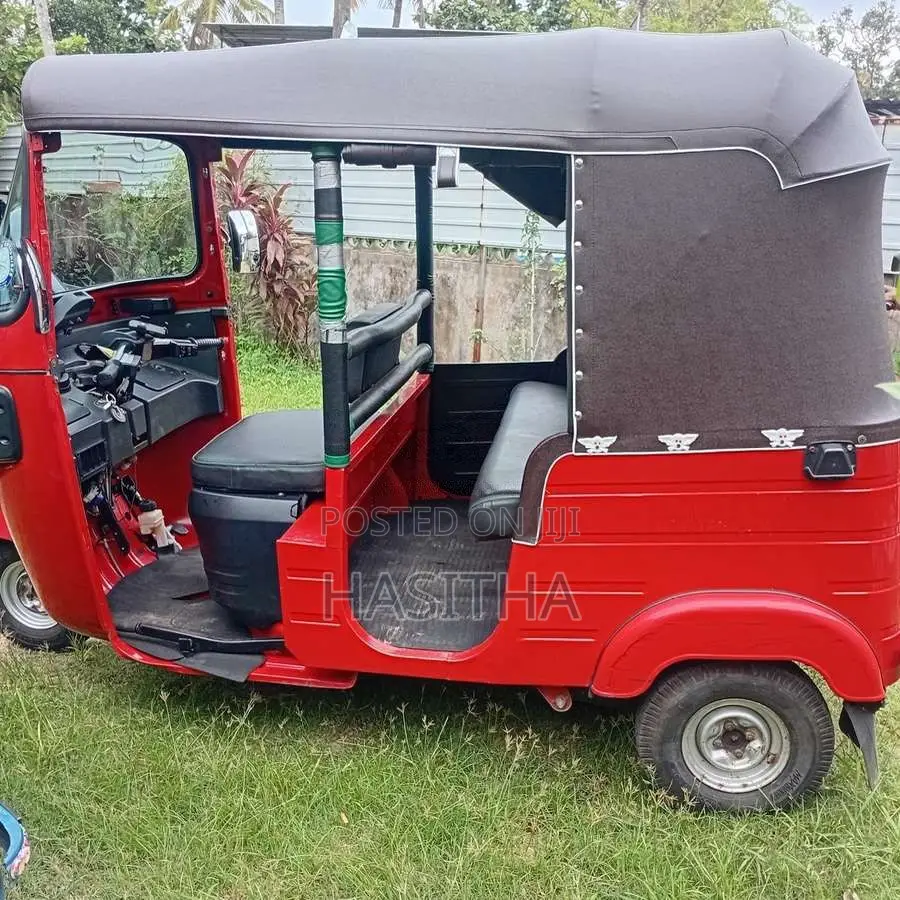 Bajaj RE 205 2019 Three Wheel (Used)