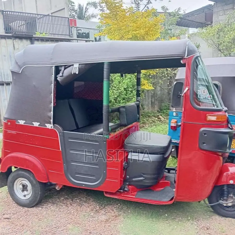 Bajaj RE 205 2019 Three Wheel (Used)