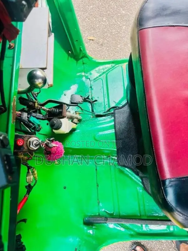 Bajaj RE 4 Stroke 2007 Three Wheel (Used)