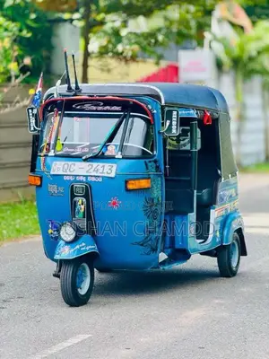 Bajaj RE 2 Stroke 2005 Three Wheel (Used)