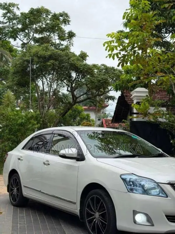 Toyota Premio 2016 Car (Used)