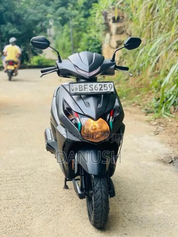 Honda DX Dio 2017 Motorbike (Used)