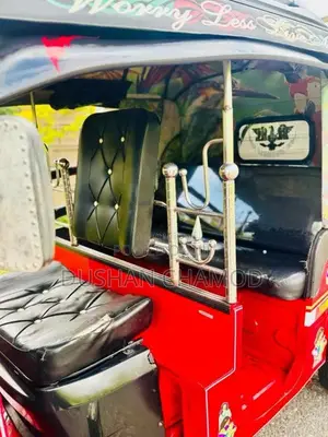 Bajaj RE 2016 Three Wheel (Used)
