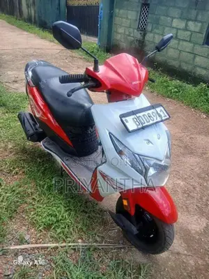 Honda Dio 2015 Motorbike (Used)