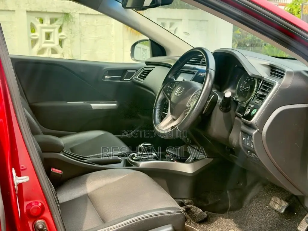 Honda GRACE RS SENSING 2018 Car (Used)