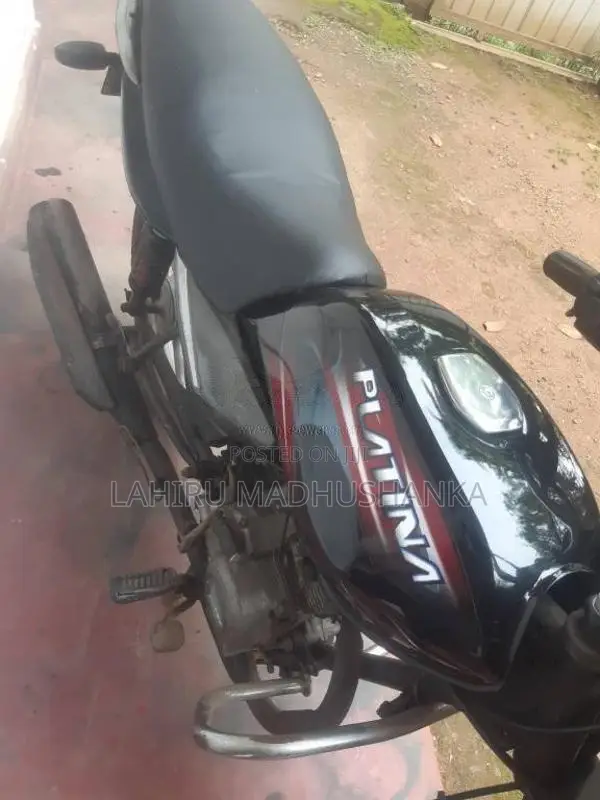 Bajaj Platina 2009 Motorbike (Used)