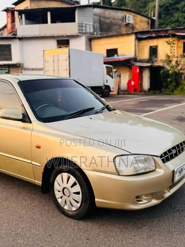 Hyundai Accent 2000 Car (Used)