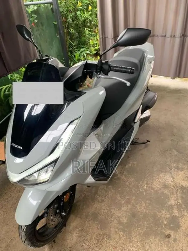 Honda Pcx 2026 Motorbike (Used)