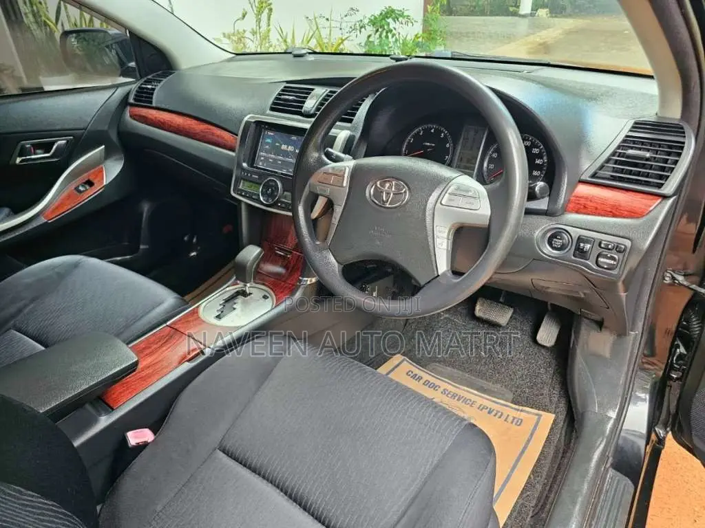 Toyota PREMIO G 2012 Car (Used)