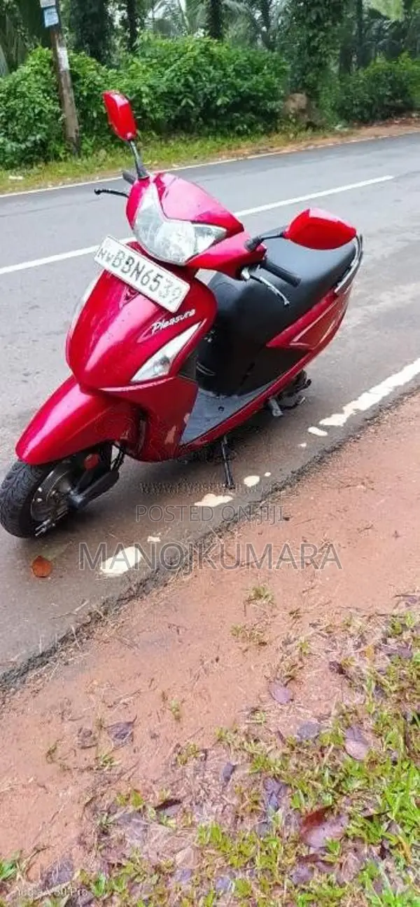 Hero Pesar 2014 Motorbike (Used)