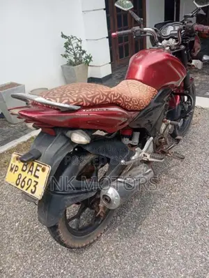 Bajaj Discover St 2013 Motorbike (Used)