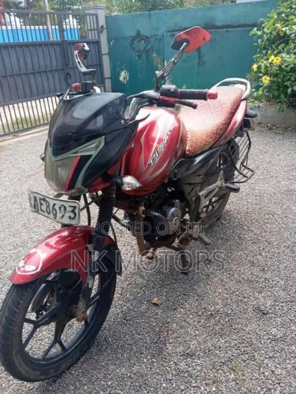 Bajaj Discover St 2013 Motorbike (Used)