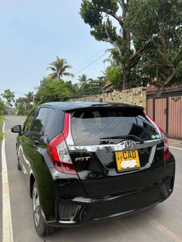 Honda Fit 2014 Car (Used)