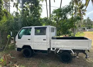 Toyota CrewCab 1978 Crew Cab (Used)