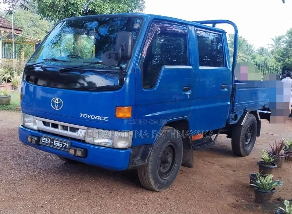 Toyota CrewCab 1996 Crew Cab (Used)