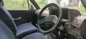 Nissan Double Cab 1984 Pickup (Used)