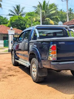 Toyota Hilux 2008 Pickup (Used)