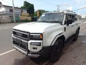 Toyota PRADO 250 2024 SUV Brand New