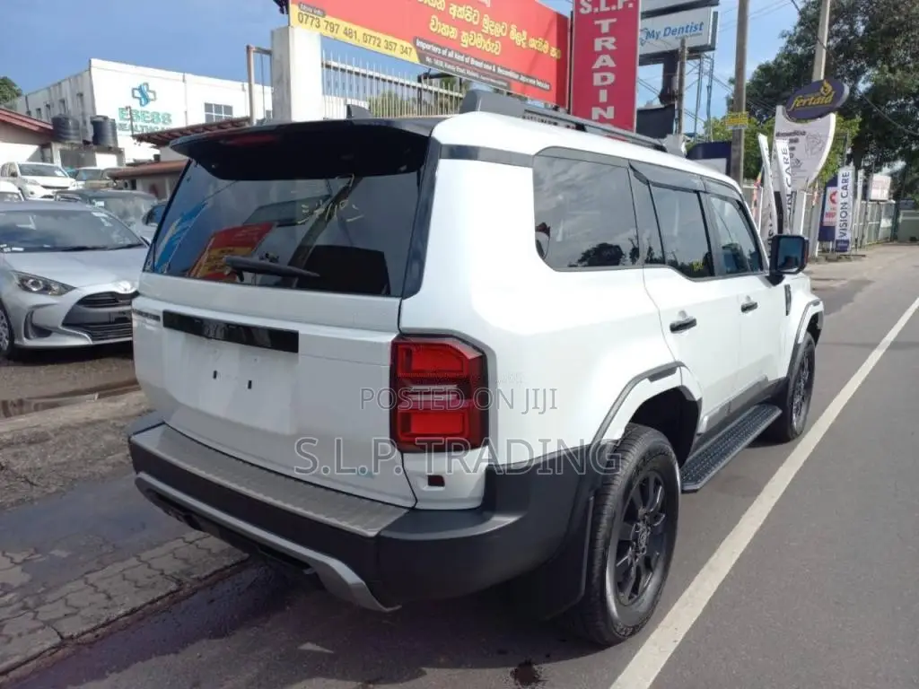 Toyota PRADO 250 2024 SUV Brand New