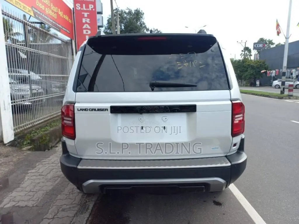 Toyota PRADO 250 2024 SUV Brand New