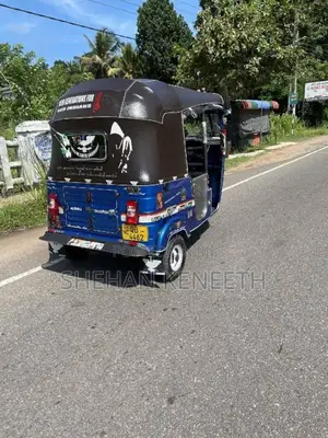 Bajaj RE 2005 Three Wheel (Used)