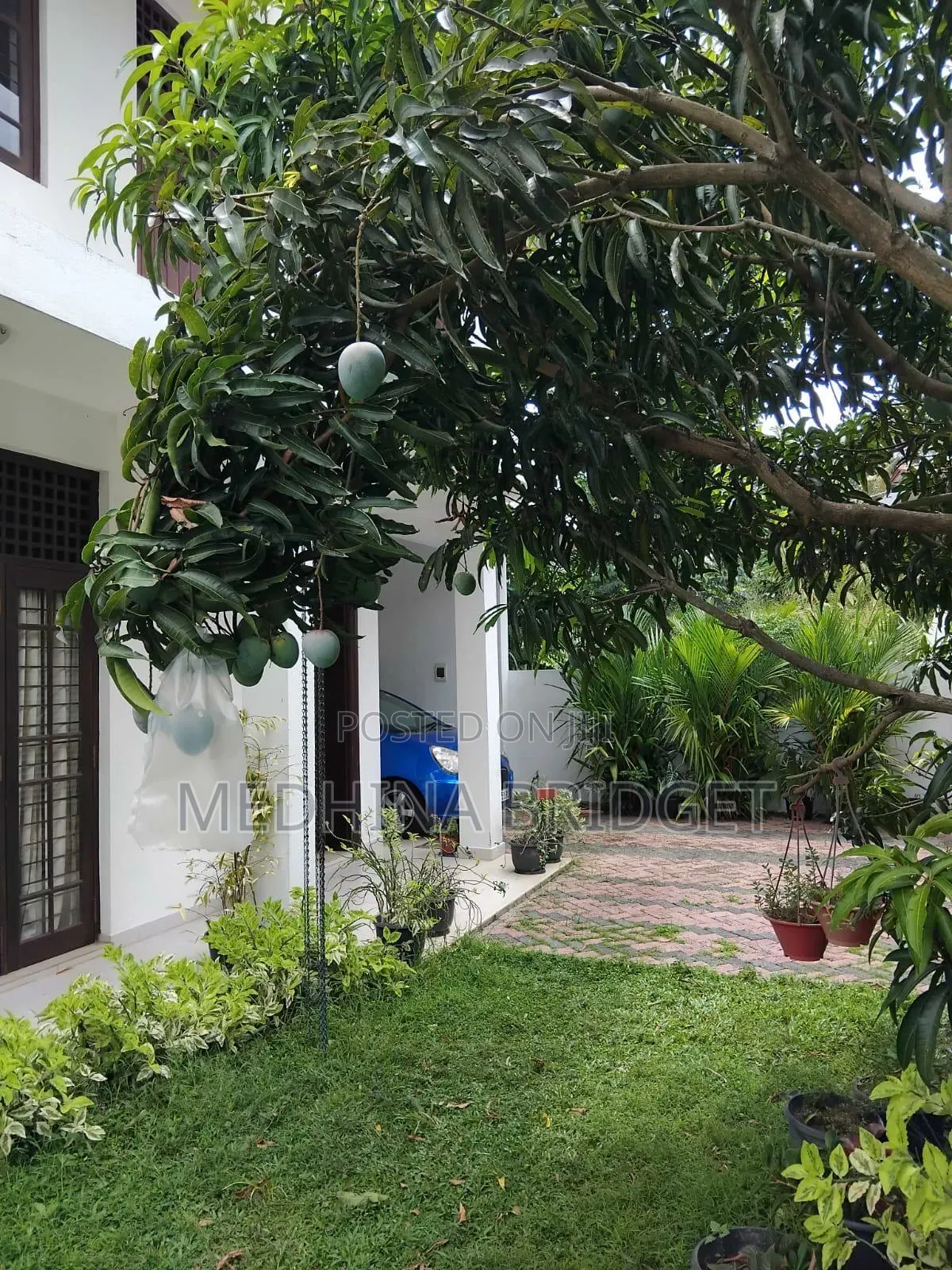 Furnished 3bdrm House in Battaramulla for sale